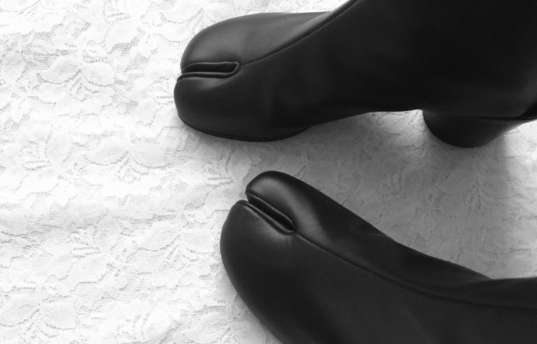 【マルジェラ足袋ブーツが10万円以下で安く買える】海外通販サイト4選 | Fashion world walking